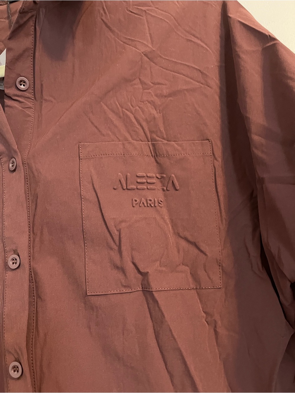 Aleeza Button-Up Nylon Shirt Dark Brown embossed logo medium - Picture 2 of 6